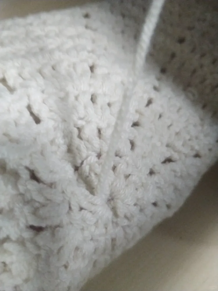 Double Crochet Circle Step-by-Step Guide for Beginners (With Video) 1 1. What should I do with the yarn tail at the end?