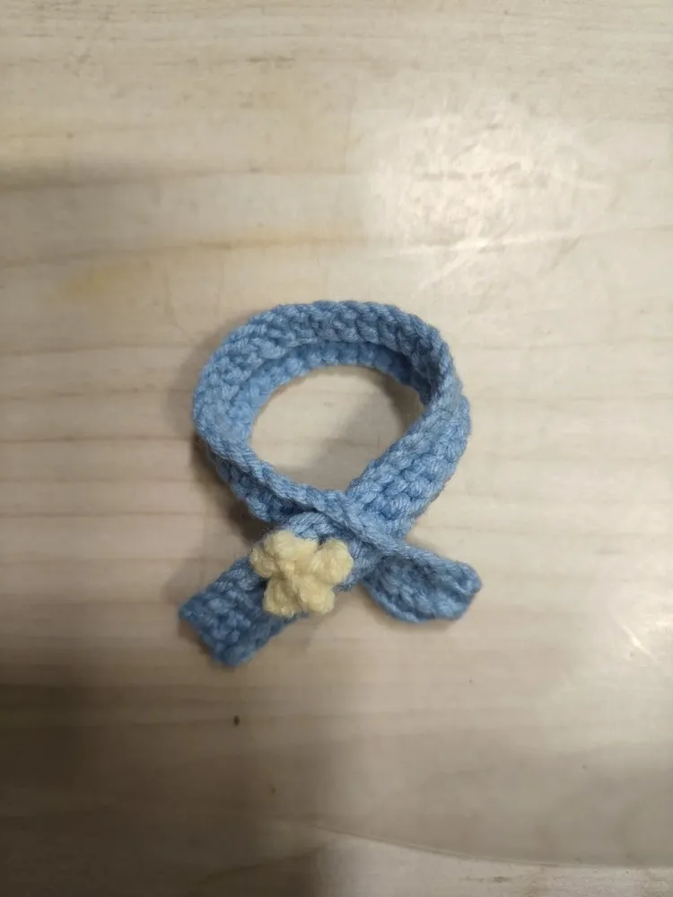 Easiest Mini Crochet Scarf for Beginners (Finish in 30 Minutes) 1 Mini Crochet Scarves in Different Colors Beginner Projects