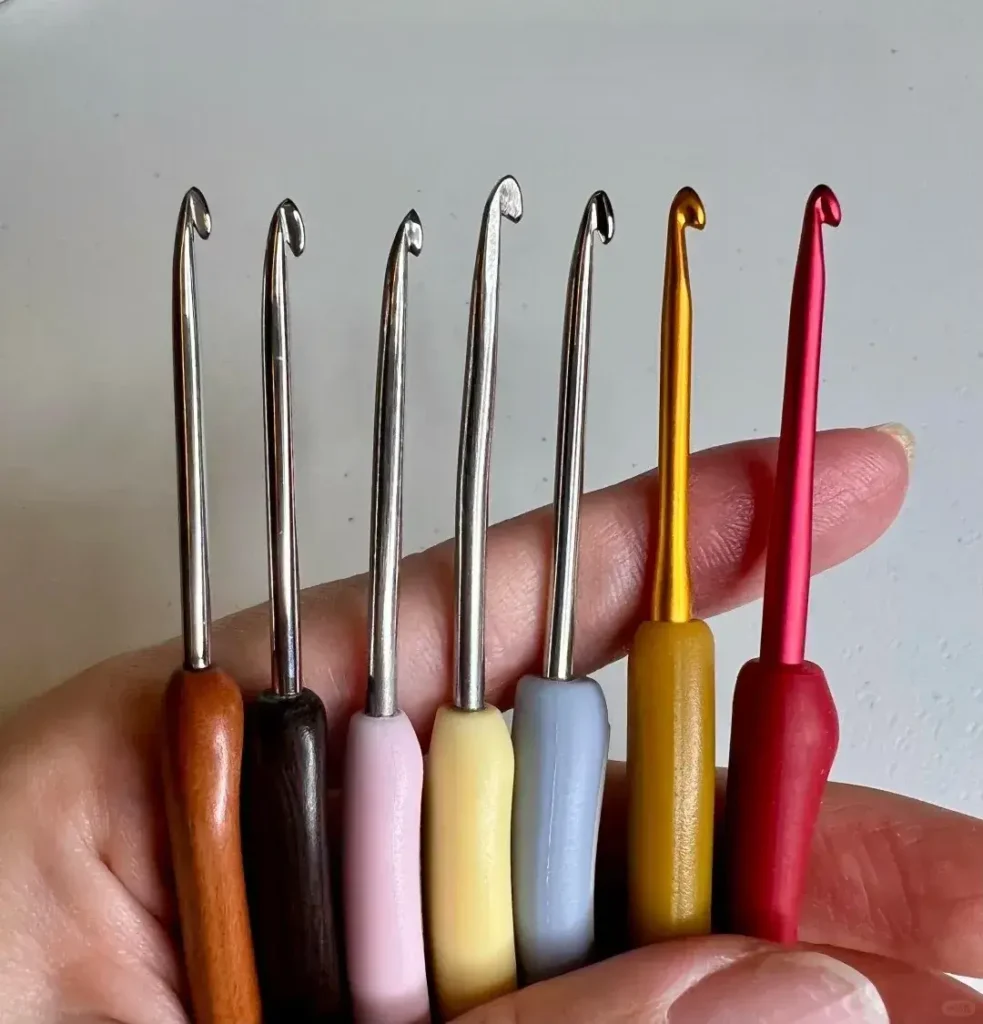 Plastic  Resin Hooks