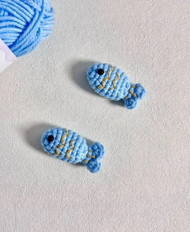 How to Crochet a Cute Little Fish (Beginner Amigurumi Tutorial) 1 How to Crochet a Cute Little Fish (Beginner Amigurumi Tutorial)