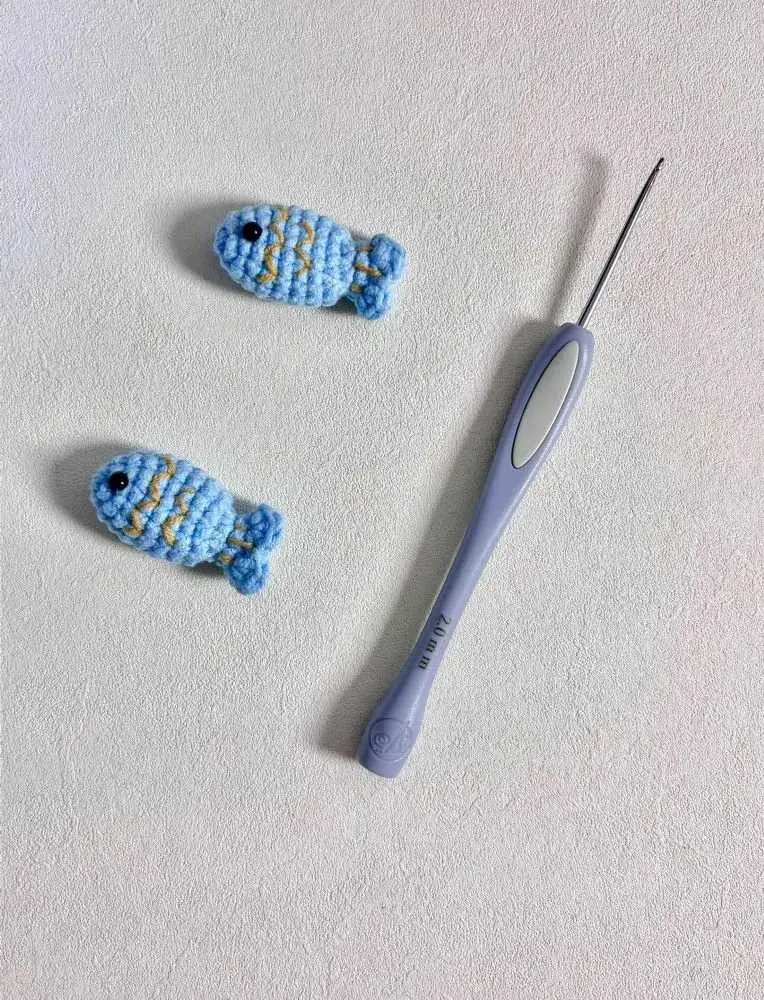 How to Crochet a Cute Little Fish (Beginner Amigurumi Tutorial) (3) How to Crochet a Cute Little Fish (Beginner Amigurumi Tutorial)